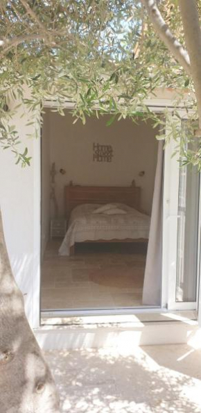 chambre indépendante avec jardin privatif